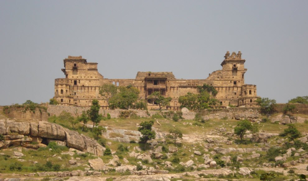 Garh Kundar, Niwari, Madhya Pradesh - Vushii.com
